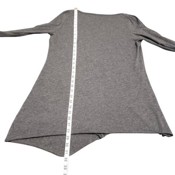 Johnny Was 4 Love and Liberty Embroidered Grey Henley Long Sleeve Top Sz Small - Picture 11 of 12